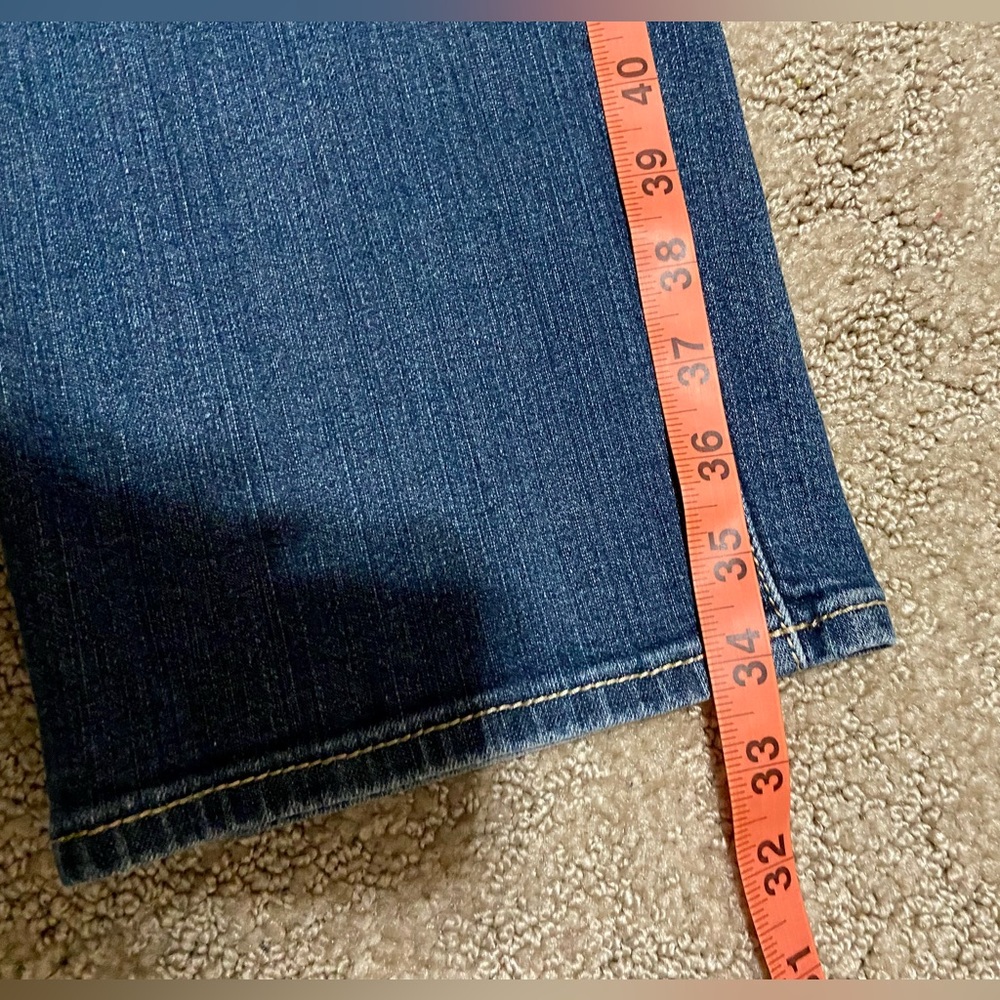 Kut from the Kloth 18W Blue Embroidered Pockets Med Wash Straight Leg Jeans - Picture 9 of 10